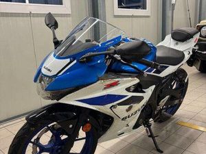 SUZUKI GSX-R 125