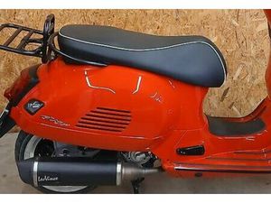 VESPA GTS SUPER 300 I.E. ABS, TOP ZUSTAND, 600 KM