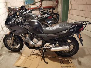 YAMAHA XJ 600