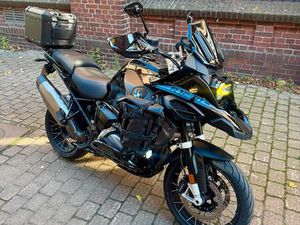 BMW 1250 GS ADVENTURE TRIPLE BLACK VOLL AKRA 3X KOFFER
