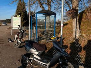 YAMAHA BOOSTER ( TAUSCH GEGEN ANDERE ROLLER MÖGLICH )