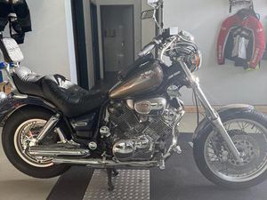 YAMAHA XV 1100 VIRAGO