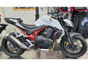 2025 HONDA CB750A HORNET