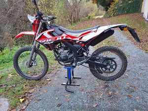 RIEJU MRT 50 REPLICA CROSS