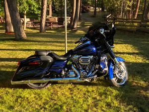 HARLEY DAVIDSON CVO STREET GLIDE
