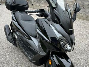 ② HONDA FORZA 125 NIEUWSTAAT !!!