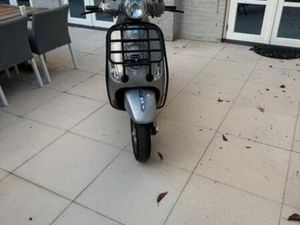 VESPA LX 50 4T — SCOOTERS | VESPA — MARKTPLAATS