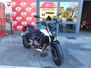 QJ MOTOR SRK 600 ABS