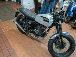 BRIXTON SUNRAY 125 ABS TAGESZULASSUNG 2 KM