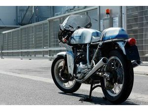 DUCATI 900 SS