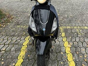 SCOOTER PIAGGIO FLY 125