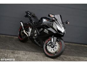 SUZUKI GSX-R