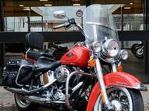HARLEY-DAVIDSON FLSTC HERITAGE SOFTAIL CLASSIC