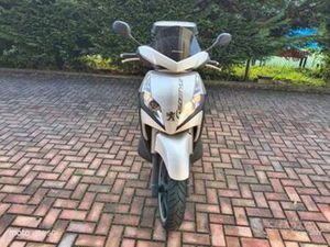 PEUGEOT GEOPOLIS 300 - 2012