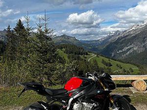 BMW S1000R CANTON VALAIS -
