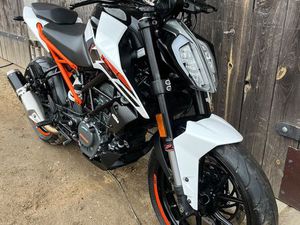 KTM DUKE