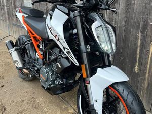 KTM DUKE