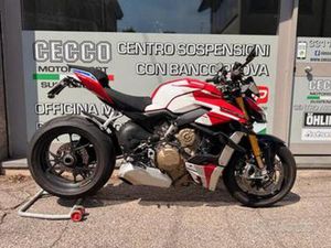 DUCATI STREETFIGHTER V4 - 2021