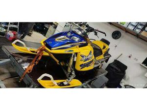 SKI DOO MXZ 800 CC, SNOWMOBILES
