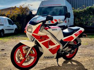 YAMAHA 250 TZR BICYLINDRE 2T