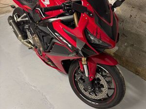 CBR650R