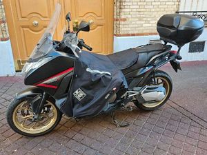 HONDA INTEGRA DCT 750S