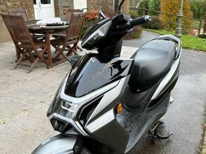 SCOOTER ÉLECTRIQUE 50 CM3 LVNENG X1 - TRÈS BON ÉTAT