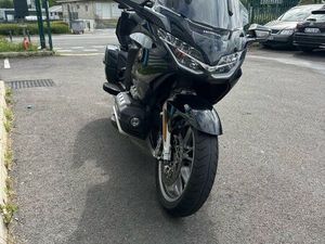 HONDA GOLDWING TOURING DCT 1800