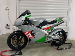 APRILIA RSV 1000 PISTE