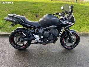 YAMAHA FZ6 S2