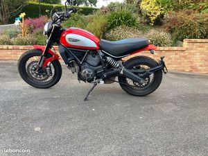 DUCATI 800 SCRAMBLER ICON PARFAIT ÉTAT