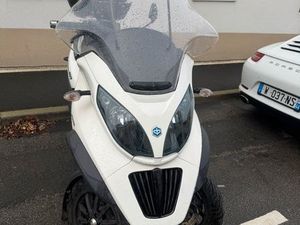 PIAGGIO MP3 400 LIT IE PERMIS B