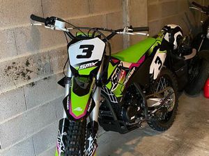 MOTO CROSS 250 CC