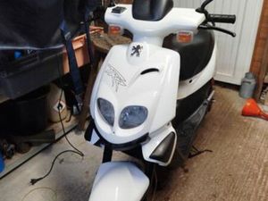 SCOOTER TREKKER