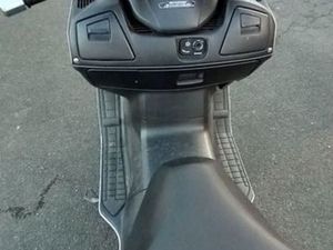 BURGMAN 650 EXÉCUTIVE