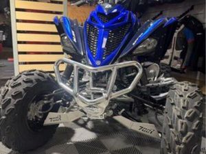 QUAD 700 RAPTOR 2025 GARANTIE VENDU AVEC TOUT C’EST ÉQUIPEMENT