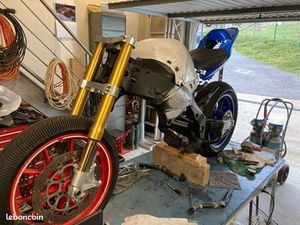 PROJET MOTO MONSTER RACE