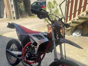 MOTO BETA RR 2021 ENDURO