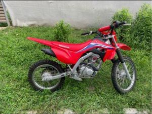 125 CRF