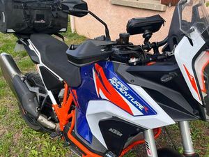 KTM 1290 SUPER ADVENTURE R 2021