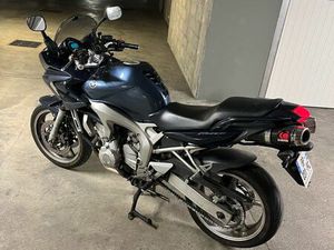 YAMAHA FAZER 600