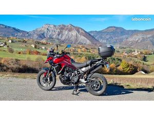 TRIUMPH TIGER 900 GT PRO