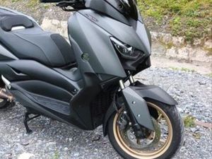 YAMAHA X-MAX 300 TECH MAX – 2020 – GRIS MAT – 14 200 KM