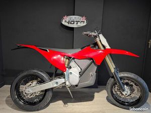 STARK VARG SM 80CV ALPHA - LIVRAISON