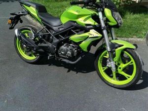 MOTO BENELLI 125 CM3