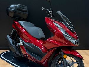 HONDA PCX 125 2021 - 1ÈRE MAIN - REPRISE POSSIBLE