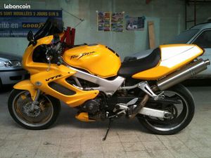 1000 VTR F
