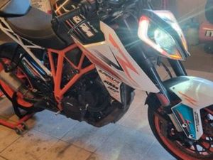 KTM SUPER DUKE R 1290