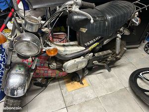 CHAPPY 1F1 1975 AVEC CG