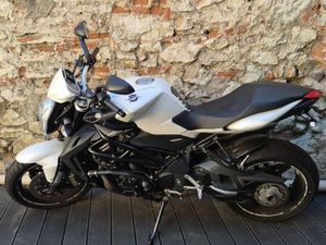 MV AGUSTA BRUTALE 920